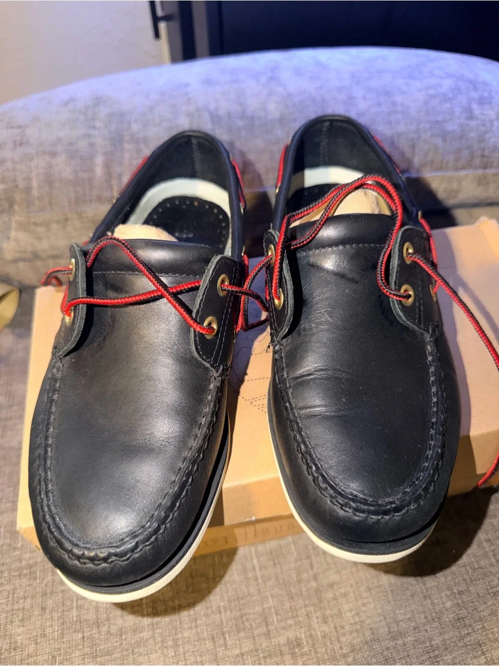 Timberland Classic 2-Eye Boat Shoes Black Leather Red Laces Men’s Size 8
